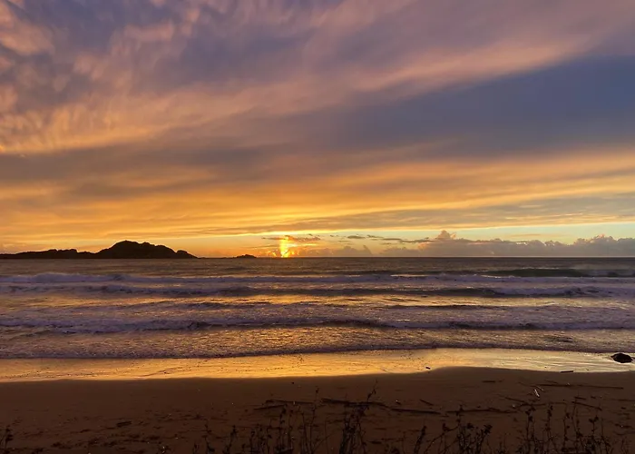 Laxmi Great Sunsets Pool Walk To Villa